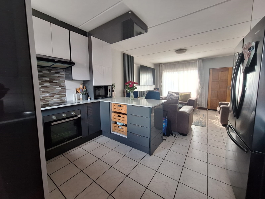 2 Bedroom Property for Sale in Heidelberg Gauteng