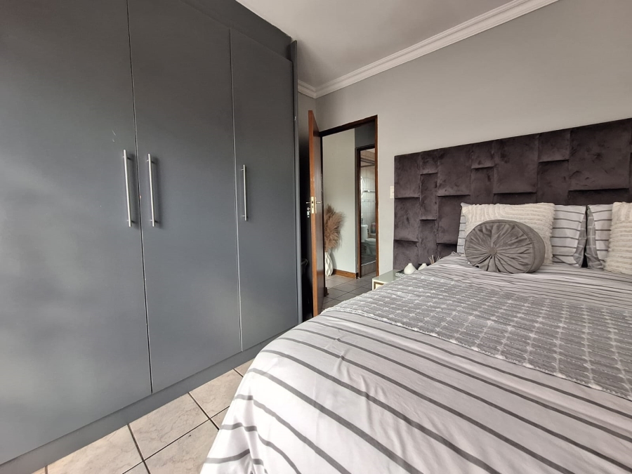 2 Bedroom Property for Sale in Heidelberg Gauteng