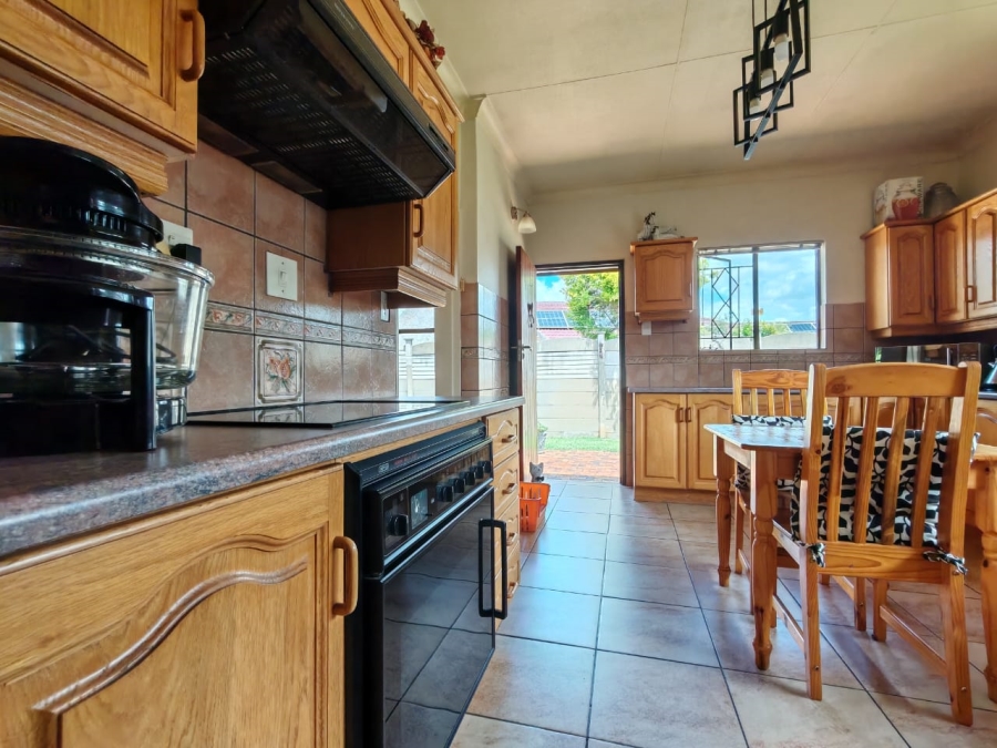 3 Bedroom Property for Sale in Risiville Gauteng