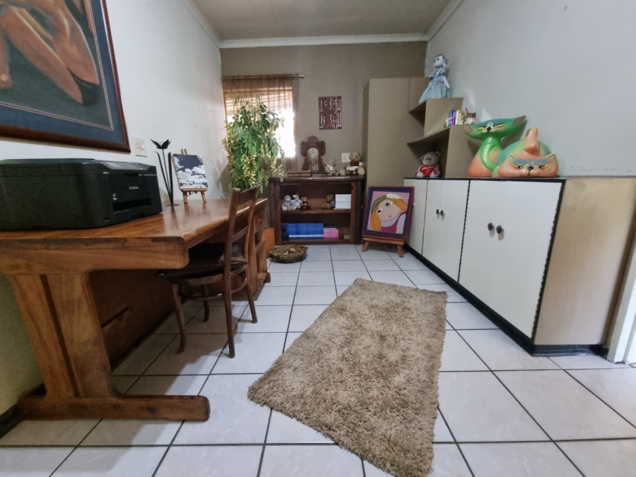 4 Bedroom Property for Sale in Arcon Park Gauteng