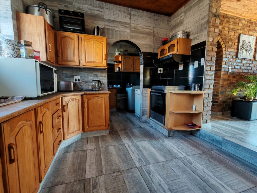 4 Bedroom Property for Sale in Risiville Gauteng