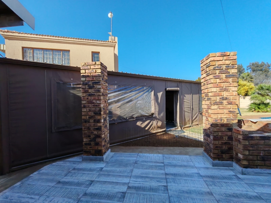 4 Bedroom Property for Sale in Risiville Gauteng