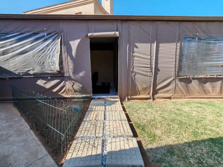 4 Bedroom Property for Sale in Risiville Gauteng