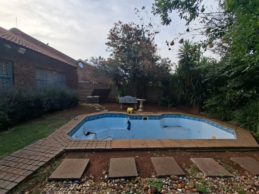 3 Bedroom Property for Sale in Riversdale Gauteng