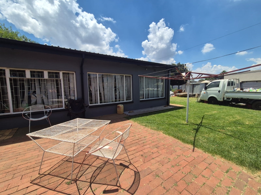 3 Bedroom Property for Sale in Sonland Park Gauteng