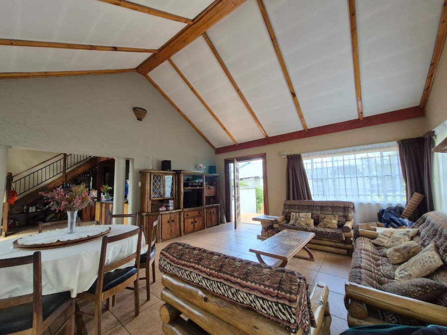 4 Bedroom Property for Sale in Walkerville Manor Gauteng