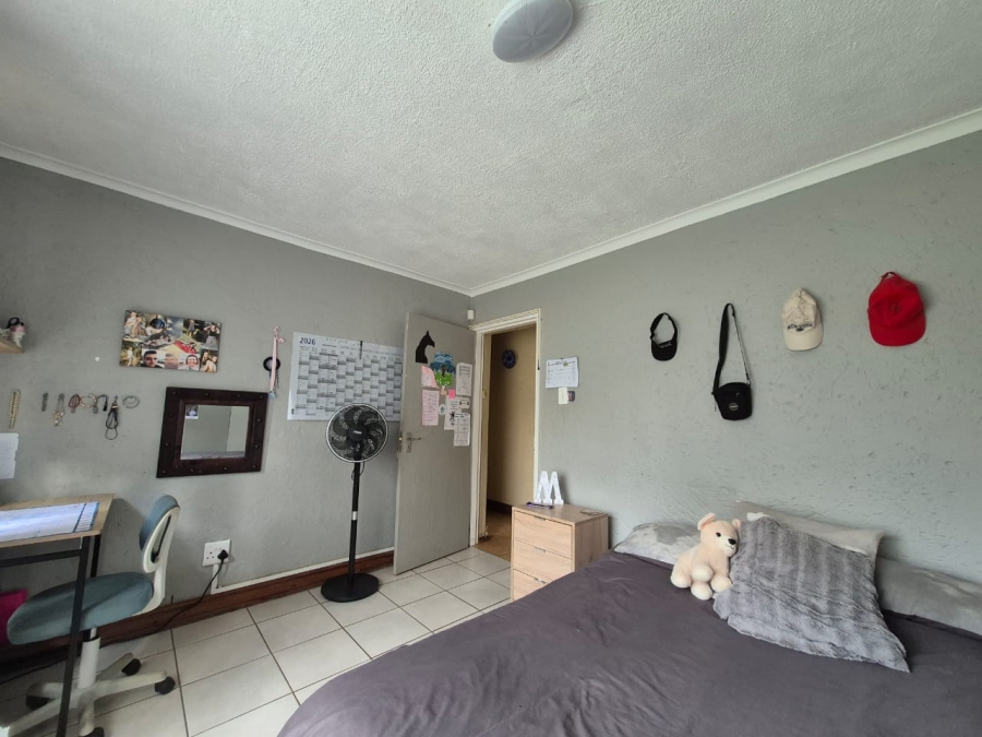 4 Bedroom Property for Sale in Walkerville Manor Gauteng