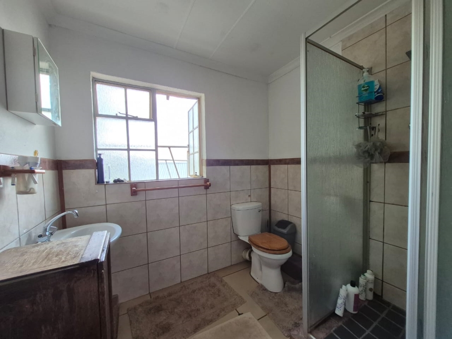4 Bedroom Property for Sale in Walkerville Manor Gauteng