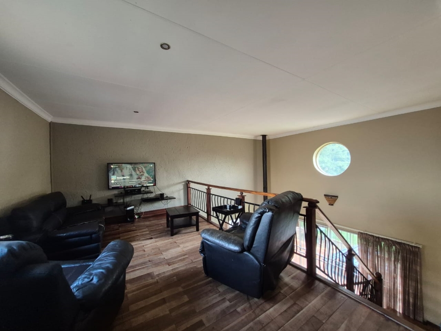 4 Bedroom Property for Sale in Walkerville Manor Gauteng