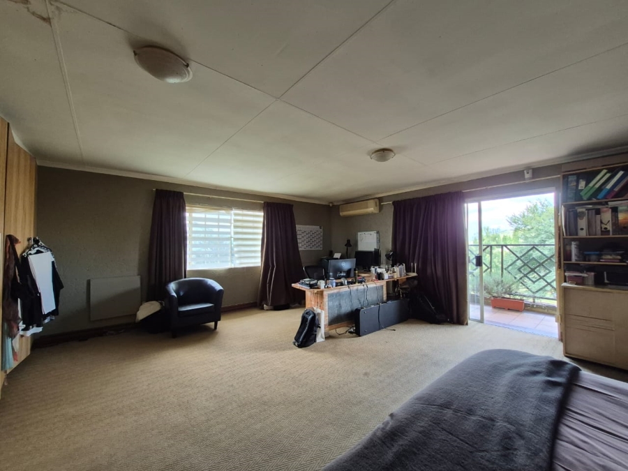 4 Bedroom Property for Sale in Walkerville Manor Gauteng