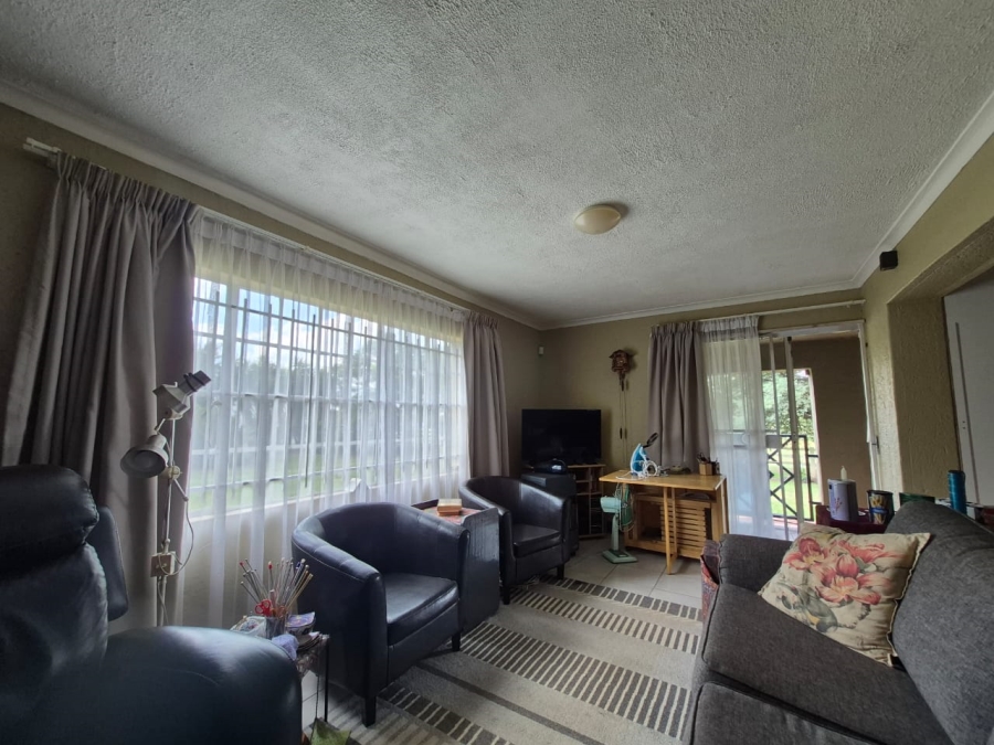 4 Bedroom Property for Sale in Walkerville Manor Gauteng