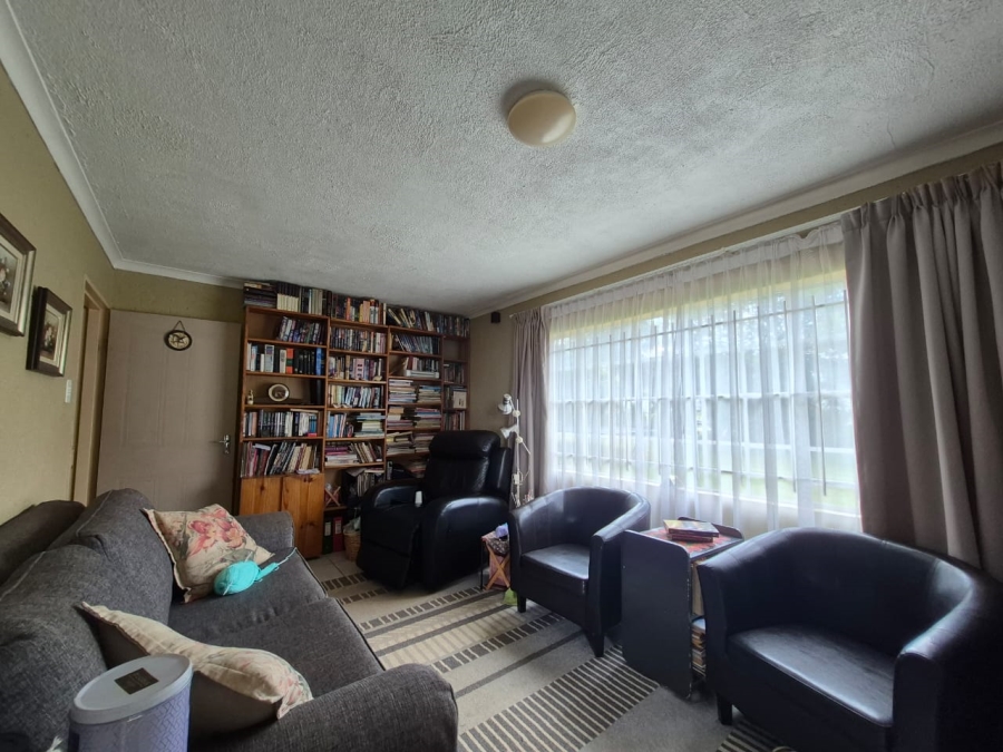 4 Bedroom Property for Sale in Walkerville Manor Gauteng