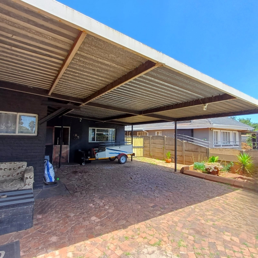 3 Bedroom Property for Sale in Rothdene Gauteng