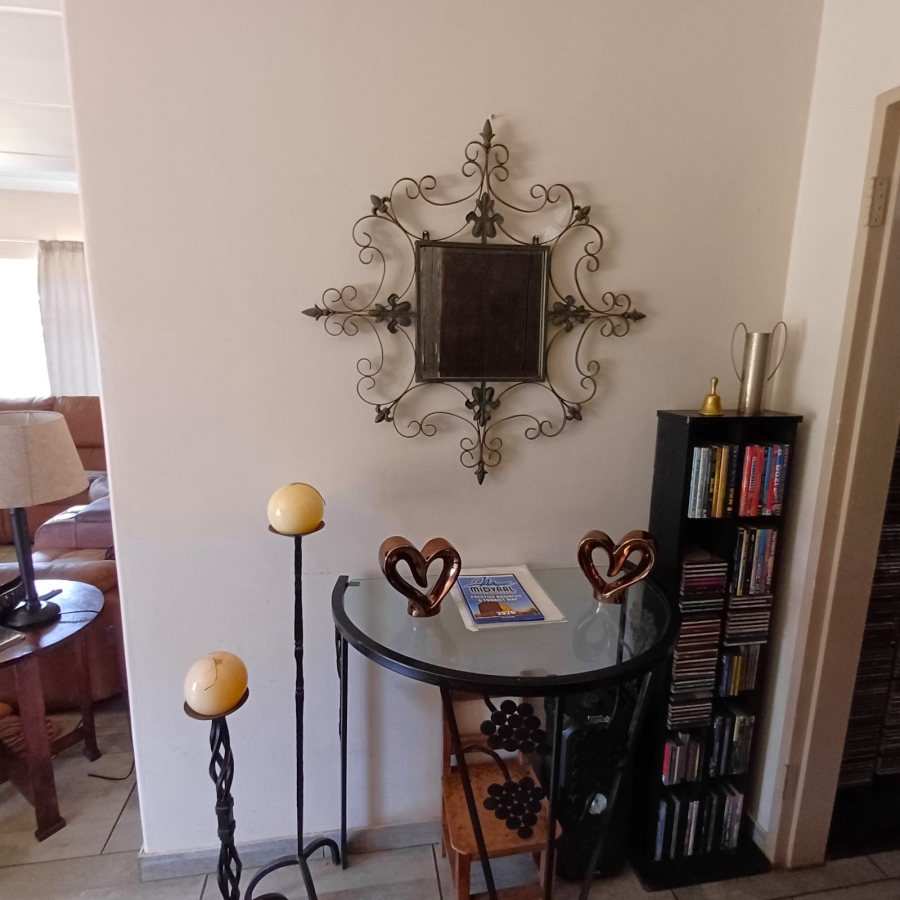 3 Bedroom Property for Sale in Rothdene Gauteng