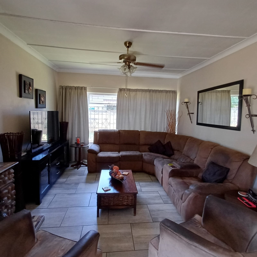 3 Bedroom Property for Sale in Rothdene Gauteng