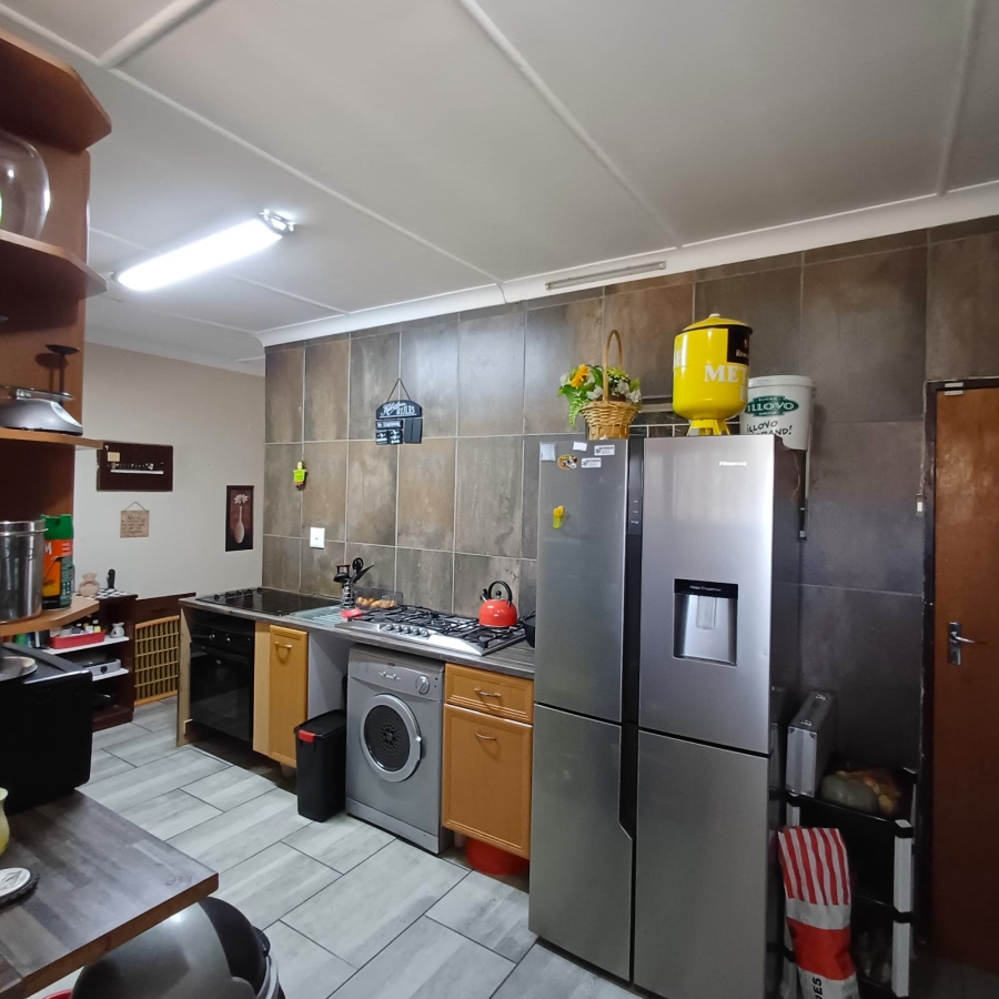 3 Bedroom Property for Sale in Rothdene Gauteng