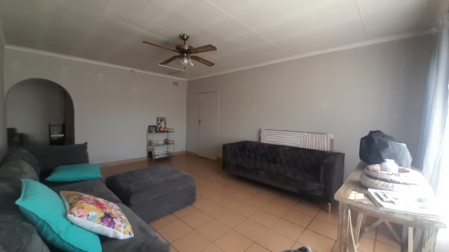 3 Bedroom Property for Sale in Sonland Park Gauteng