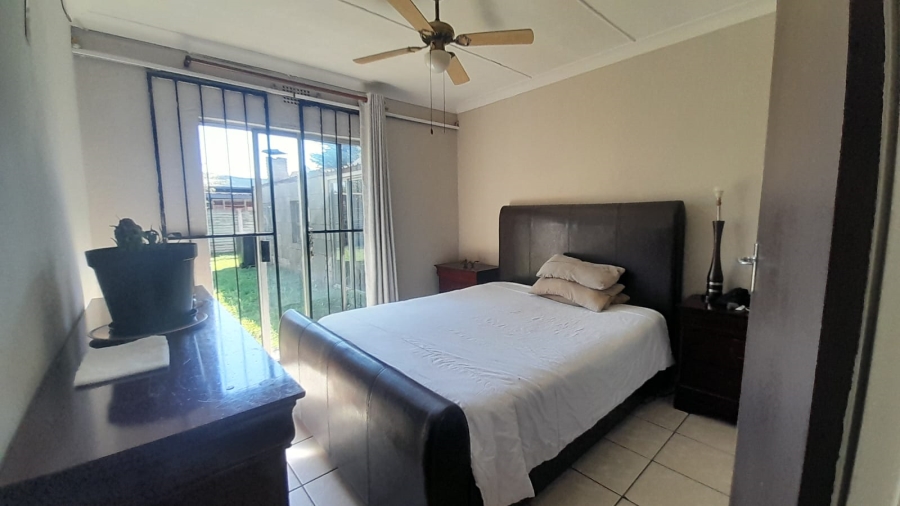 3 Bedroom Property for Sale in Sonland Park Gauteng