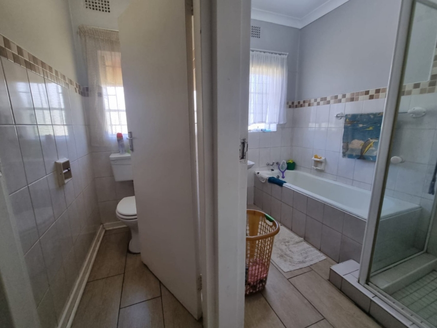 3 Bedroom Property for Sale in Three Rivers Gauteng