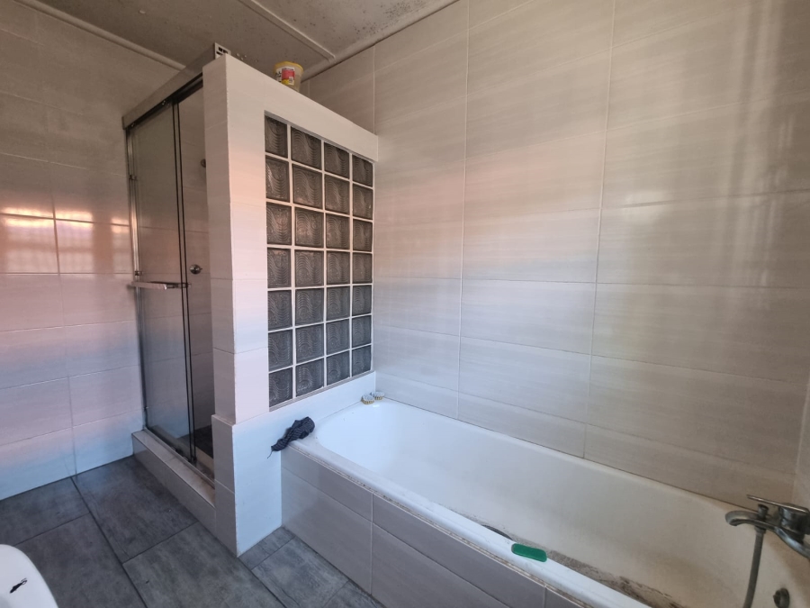 4 Bedroom Property for Sale in Arcon Park Gauteng