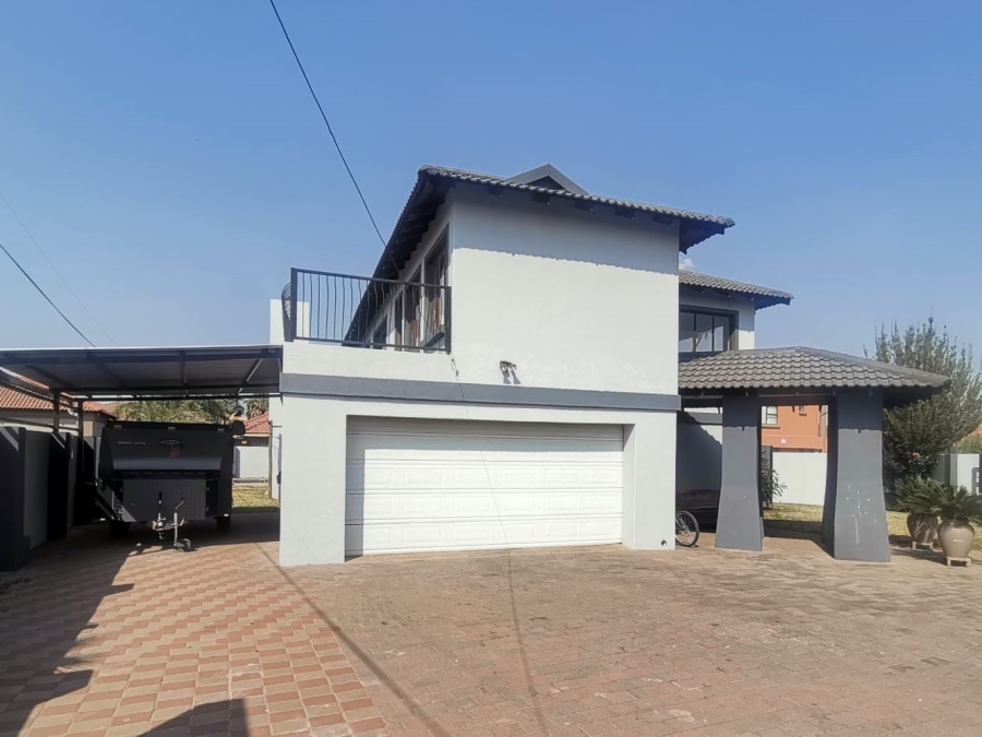 3 Bedroom Property for Sale in Vanderbijlpark SE 8 Gauteng