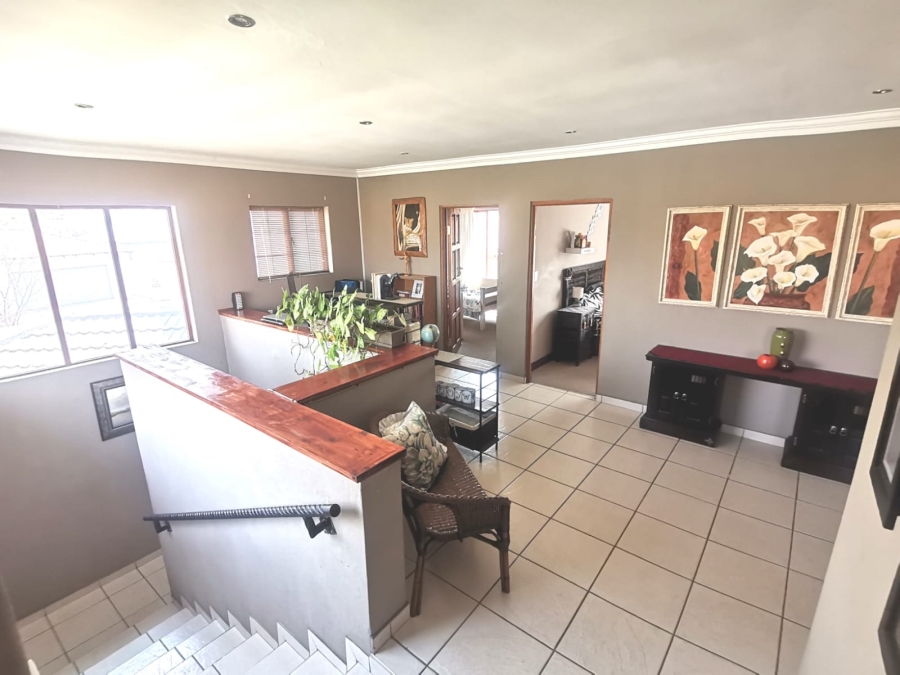 3 Bedroom Property for Sale in Vanderbijlpark SE 8 Gauteng