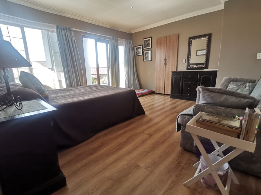 3 Bedroom Property for Sale in Vanderbijlpark SE 8 Gauteng