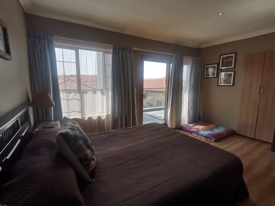 3 Bedroom Property for Sale in Vanderbijlpark SE 8 Gauteng