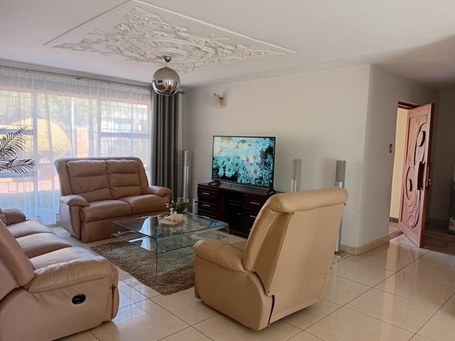 3 Bedroom Property for Sale in Montana Tuine Gauteng