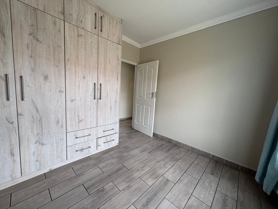 3 Bedroom Property for Sale in Kookrus Gauteng