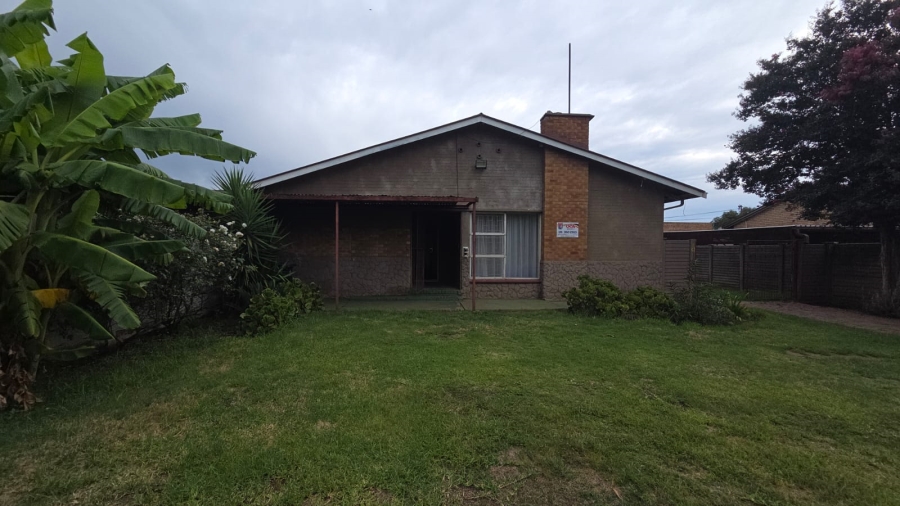 To Let 3 Bedroom Property for Rent in Vanderbijlpark CE 2 Gauteng