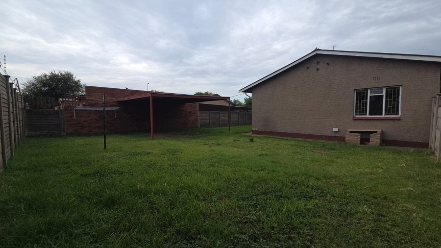 To Let 3 Bedroom Property for Rent in Vanderbijlpark CE 2 Gauteng