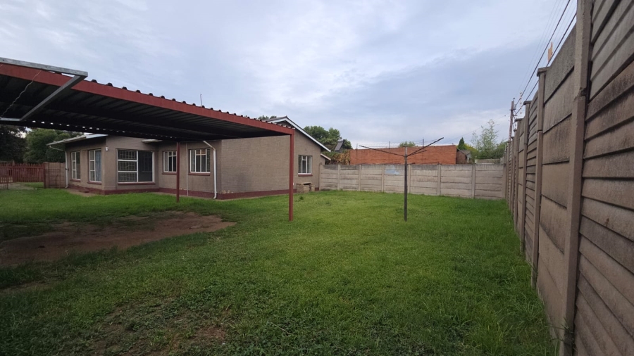 To Let 3 Bedroom Property for Rent in Vanderbijlpark CE 2 Gauteng