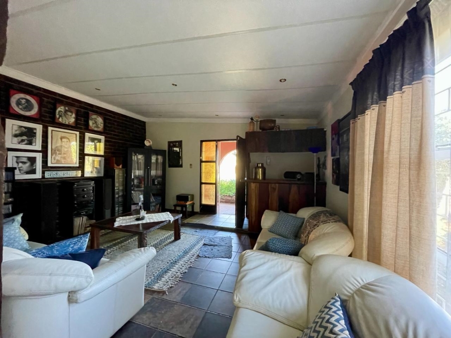 4 Bedroom Property for Sale in Three Rivers East Gauteng