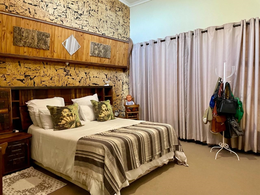 4 Bedroom Property for Sale in Three Rivers East Gauteng