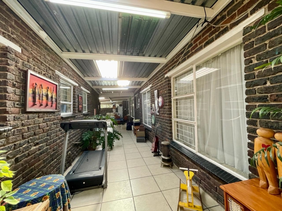 4 Bedroom Property for Sale in Three Rivers East Gauteng