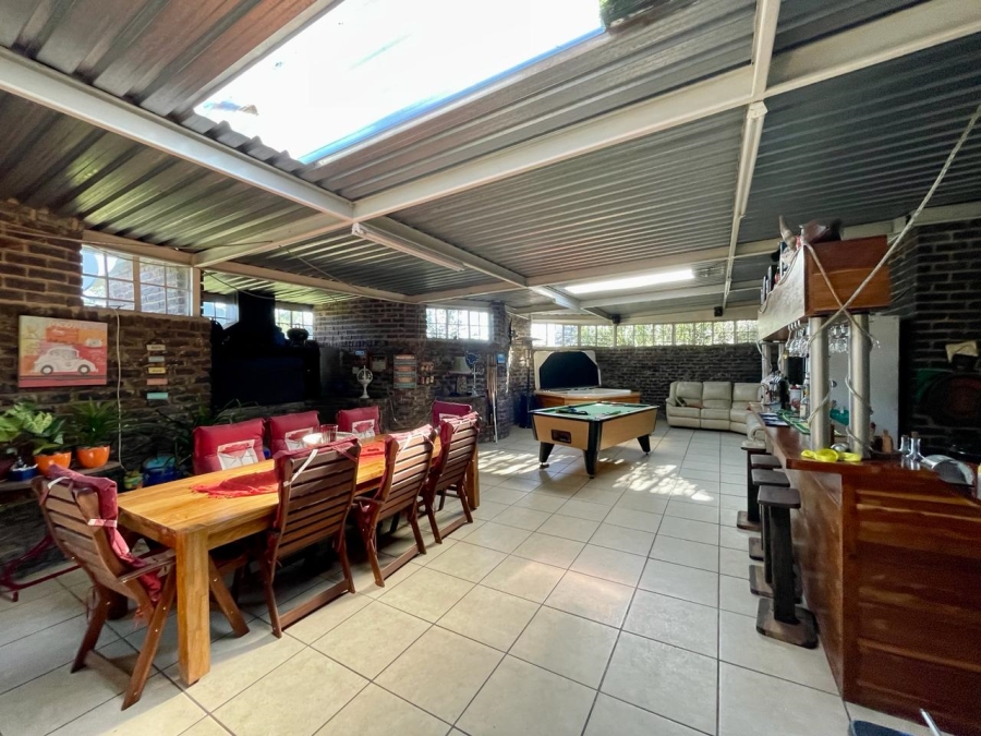 4 Bedroom Property for Sale in Three Rivers East Gauteng