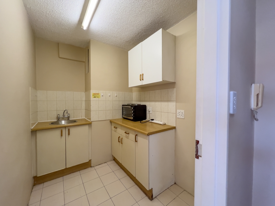 2 Bedroom Property for Sale in Hatfield Gauteng