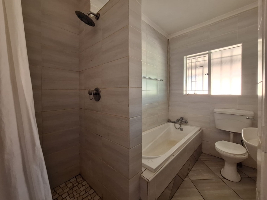 4 Bedroom Property for Sale in Bergsig Gauteng