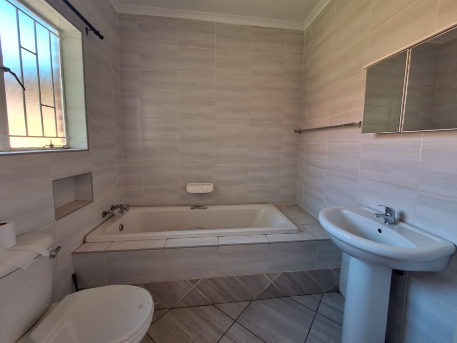 4 Bedroom Property for Sale in Bergsig Gauteng