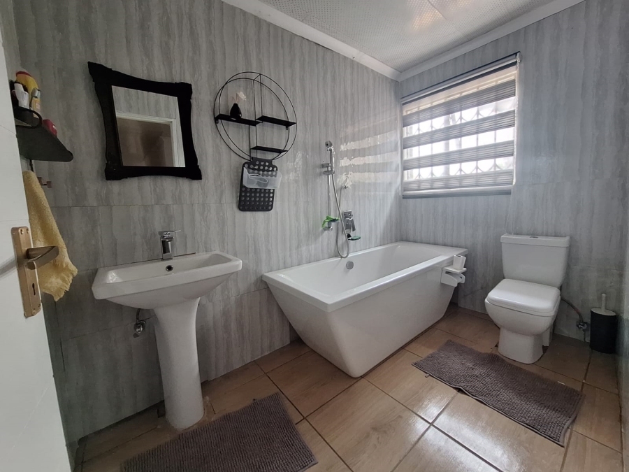 3 Bedroom Property for Sale in Bergsig Gauteng