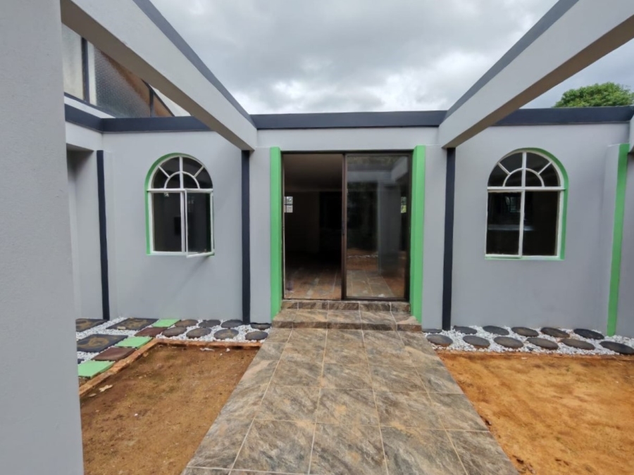 4 Bedroom Property for Sale in Three Rivers Gauteng