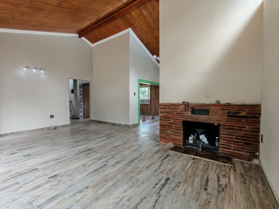 4 Bedroom Property for Sale in Three Rivers Gauteng