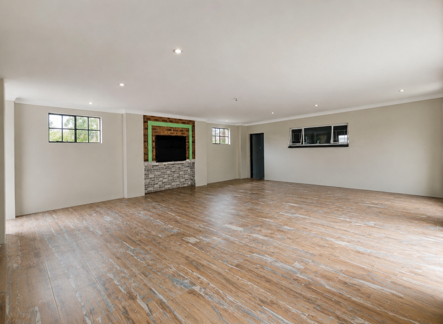 4 Bedroom Property for Sale in Three Rivers Gauteng