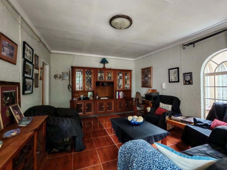 5 Bedroom Property for Sale in Glen Donald A H Gauteng