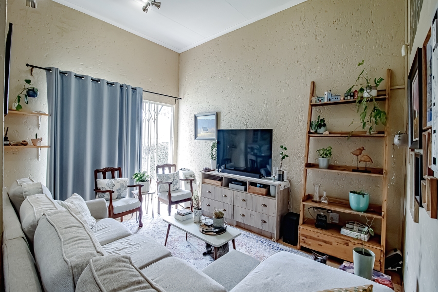 3 Bedroom Property for Sale in Faerie Glen Gauteng