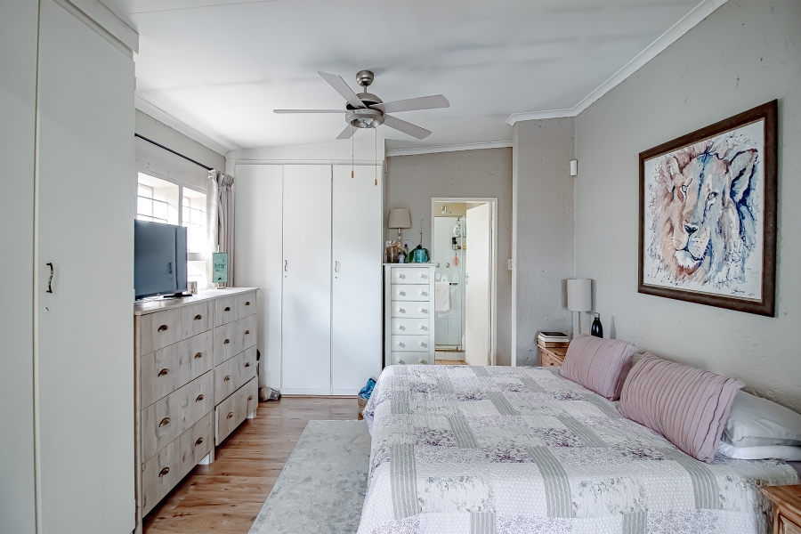 3 Bedroom Property for Sale in Faerie Glen Gauteng