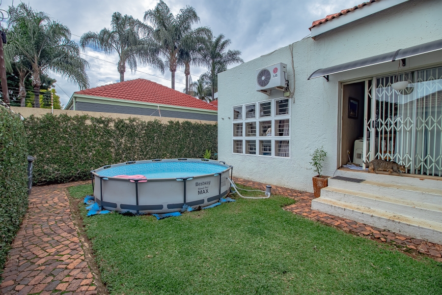 3 Bedroom Property for Sale in Faerie Glen Gauteng