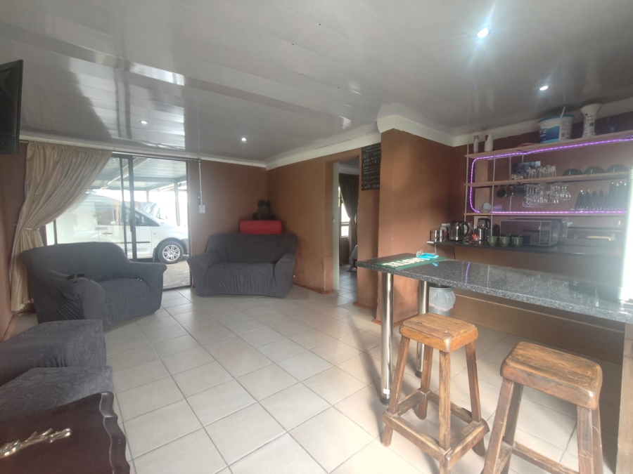 To Let 1 Bedroom Property for Rent in Sonland Park Gauteng