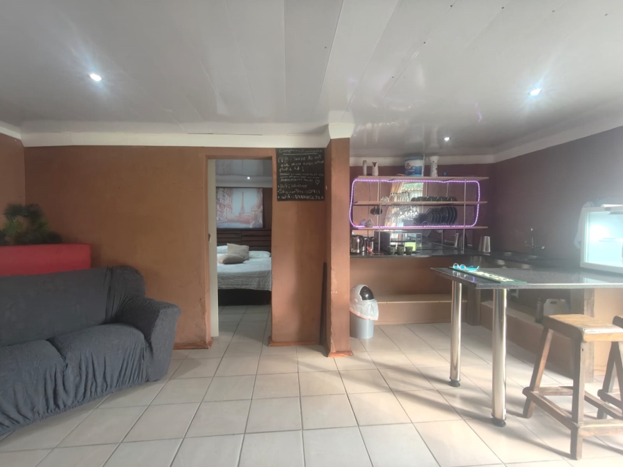 To Let 1 Bedroom Property for Rent in Sonland Park Gauteng